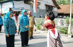 Desa Serutsadang Terima Kunjungan Tim Monitoring HKG PKK Bangga Kencana Kesehatan Tingkat Provinsi