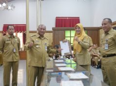 Coffee Morning Awal Tahun, Pj Bupati Tandatangani Pakta Integritas