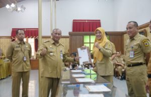 Coffee Morning Awal Tahun, Pj Bupati Tandatangani Pakta Integritas