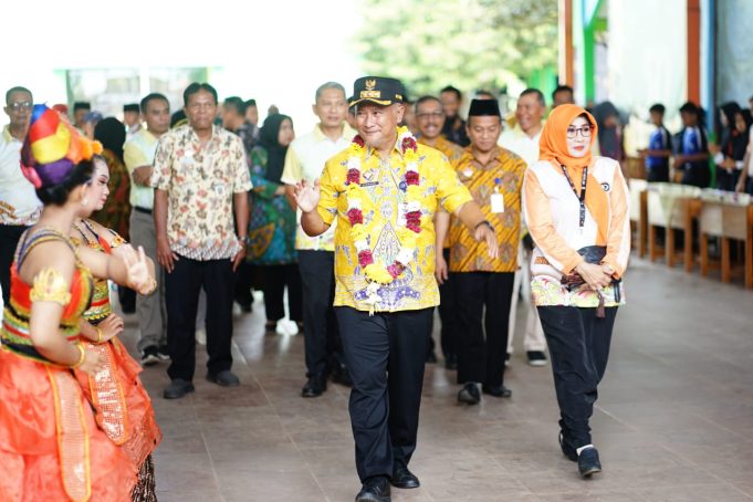 Hadiri Dies Natalies ke 50, Henggar Apresiasi Capaian SMP N 1 Tayu