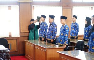 Pj Bupati Ambil Sumpah Janji Pengangkatan PNS di Lingkungan Kabupaten Pati Tahun 2024