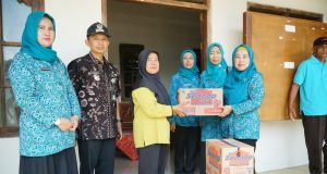 Peduli Banjir,TP PKK Kabupaten Pati Salurkan Bantuan di Desa Babalan