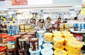 Jelang Hari Raya, Pj Bupati Pantau Harga Kebutuhan Pokok