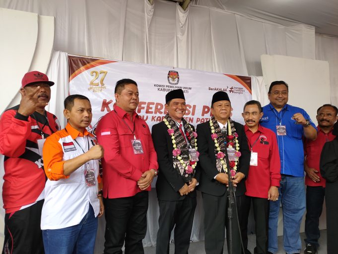 Resmi Mendaftar Ke KPU Wahyu Indriyanto – Suharyono, Diusung Tiga Partai Besar