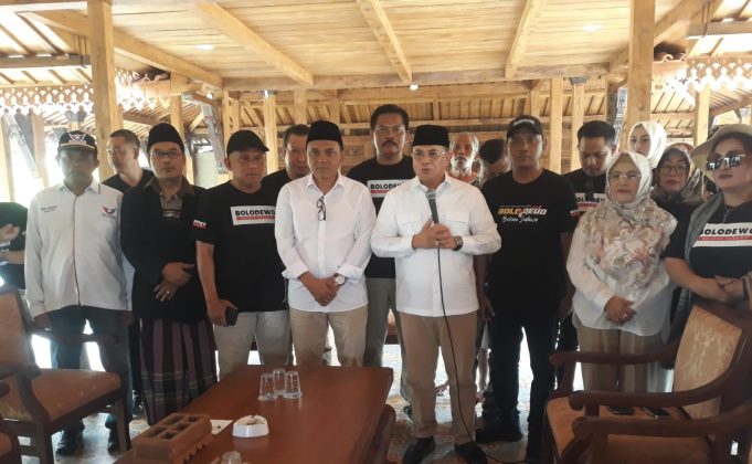 KPU Pati Jadwalkan Pengundian Nomor Urut Paslon, Sudewo : Semoga Mendapat Nomor Terbaik