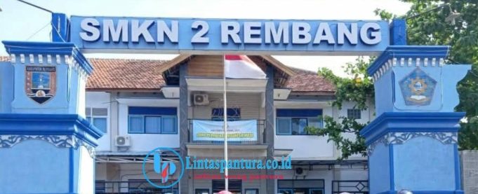 Buntut Dari Pengadaan Seragam Tahun 2022, Kepala Sekolah SMKN 2 Rembang Berikan Klarifikasi