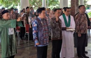 BUPATI REMBANG MELANTIK 150 PEJABAT DILINGKUNGAN PEMERINTAHAN KABUPATEN REMBANG.