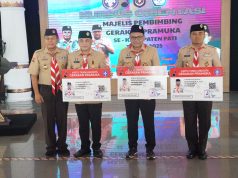 Bupati Pati Terima Penghargaan Lencana Dharma Bhakti
