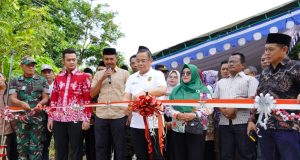 Pembangunan Jalan Tuntas, Bupati Sudewo:akses infrastruktur untuk mendukung mobilitas warga Bupati Sudewo potong pita demikan jalan Gadu- Gajihan