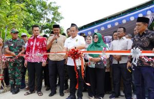 Pembangunan Jalan Tuntas, Bupati Sudewo:akses infrastruktur untuk mendukung mobilitas warga Bupati Sudewo potong pita demikan jalan Gadu- Gajihan