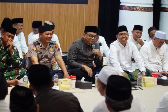 Chandra Yakini Istigasah Ulama–Umaro Perkuat Pemerintahan