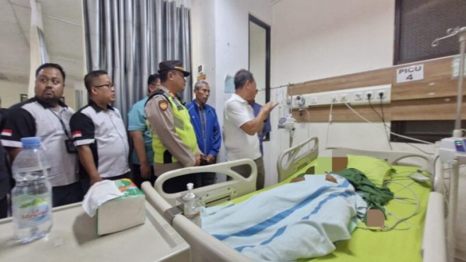 Bupati Kudus Jenguk Korban Pembacokan Pelajar, Minta Pelaku Segera Ditangkap