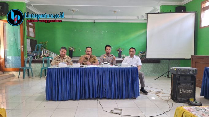 Sempat Ricuh, Audiensi Dugaan Pungli Provider di Desa Panjang Belum Temui Titik Terang