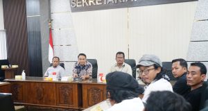Plt Bupati Pati Risma Ardhi Chandra Buka Dialog, AMPB Tuntut pajak UMKM Dibatalkan