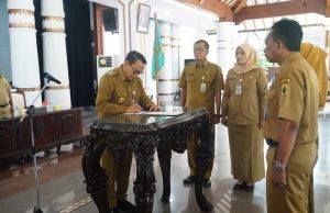 Isi Kekosongan, 242 Kepala UPTD Satuan Pendidikan Resmi Dikukuhkan