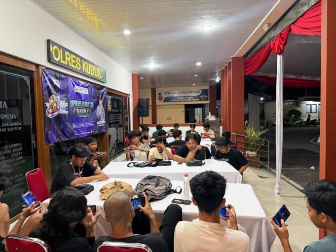 Adu Skill Mobile Legends dan Free Fire, 32 Tim Gamer Tempur di Kapolres Kudus Cup 2026