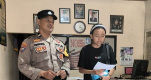 Tangis Naura Pecah di Tambakromo, Polisi Bantu Gadis Asal Lampung Pulang
