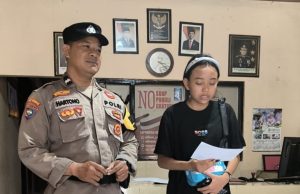Tangis Naura Pecah di Tambakromo, Polisi Bantu Gadis Asal Lampung Pulang