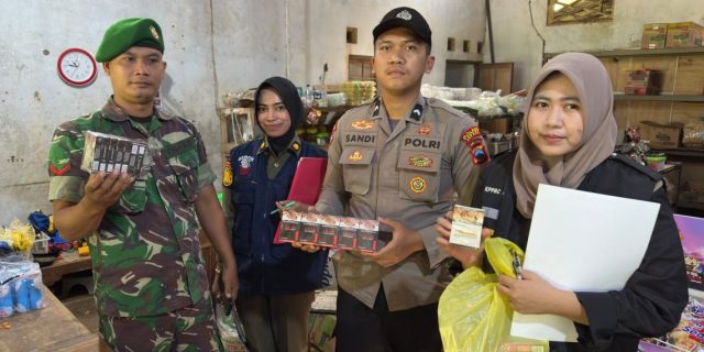 Operasi Senyap di Jepara, Ratusan Rokok Ilegal Berhasil Diamankan