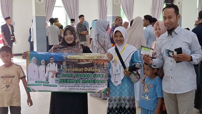 Kepulangan Kloter Terakhir Jemaah Haji Kudus Tuntas, Dua Masih Dirawat di Arab Saudi