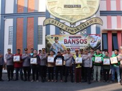 Bikin Haru! Polresta Pati Bagikan 800 Paket Sembako, Warga Merasa Sangat Terbantu