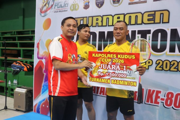 Kapolres Kudus Turun Langsung! Duel Sengit Polisi vs Wartawan Warnai Hari Bhayangkara ke-80