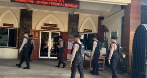 Polisi Turun Langsung Jaga Gereja, Pastikan Ibadah Minggu Berjalan Tenang