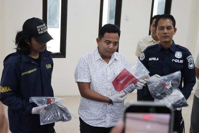 Bambu Petuk Berujung Petaka! Pedagang Tewas Ditusuk, Pelaku Sempat Hilang ke Kalimantan
