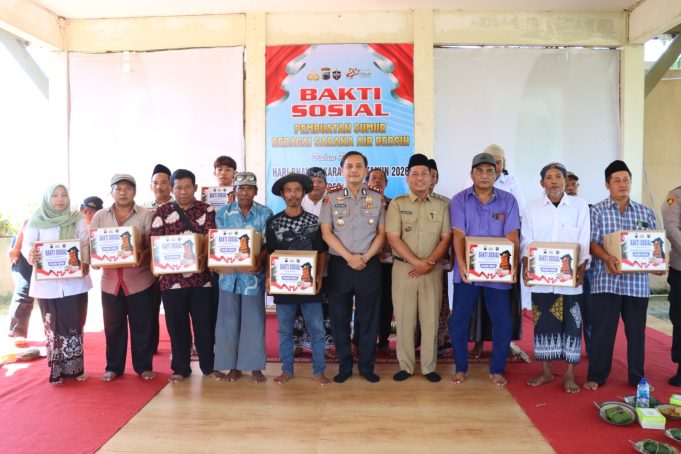 Dari Makam Mbah Gareng Mengalir Harapan Baru, Kapolres Kudus Resmikan Sumur untuk Warga