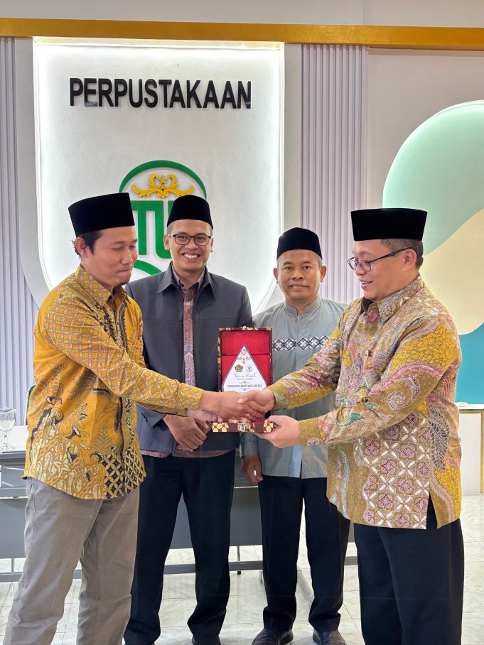 Perkuat Peran Komite Madrasah, MIN 1 Rembang adakan Study Tour di MIN 2 Jepara