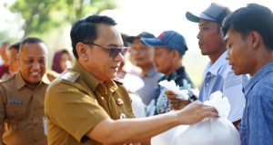 166 Ribu Benih Ikan Nila Disalurkan untuk Pembudidaya Terdampak Banjir di Pati