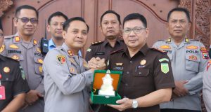 BUKAN SEKADAR SILATURAHMI, Kapolres Kudus & Kajari Perkuat Penegakan Hukum