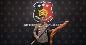 Polisi Bongkar Pengiriman Klewang Raksasa ke Remaja 13 Tahun di Kudus, Alasannya Tak Disangka