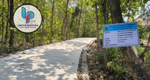 Pekerjaan Rabat Beton Jalan Pertanian Desa Mencon Rampung