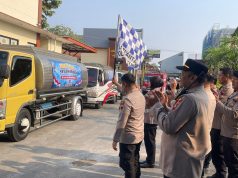 Warga Glagahwaru Butuh Air, Polres Kudus Kirim 33 Ribu Liter Bantuan