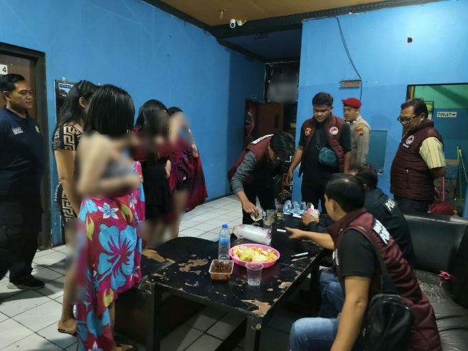 Polisi Gerebek Empat Tempat Hiburan Malam di Kudus, 26 Pemandu Lagu Jalani Tes Urine Narkoba