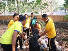 Kapolres Kudus Turun Tangan Bersihkan Balai Jagong, Ajak 100 Warga Bergerak Lewat Green Policing